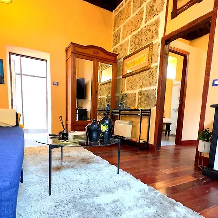 בית נופש Traditional Full House - Gara & Chico גרצ'יקו