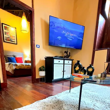 Traditional Full House - Gara & Chico Garachico (Tenerife)