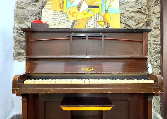 Traditional Full House - Gara & Chico * غاراتْشيكو