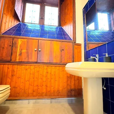 Dom wakacyjny Traditional Full House - Gara & Chico