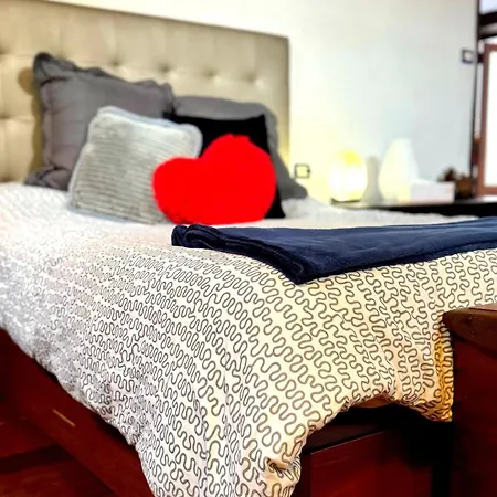 בית נופש Traditional Full House - Gara & Chico *