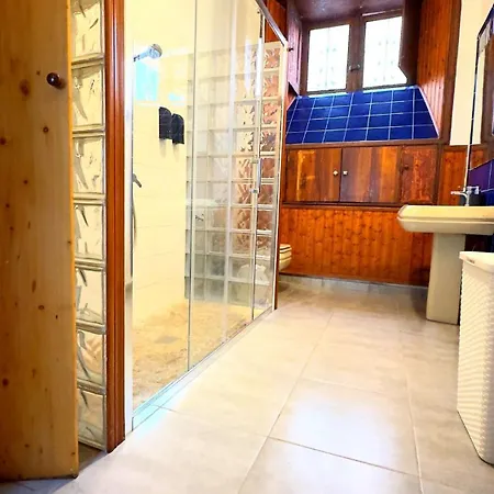 בית נופש Traditional Full House - Gara & Chico