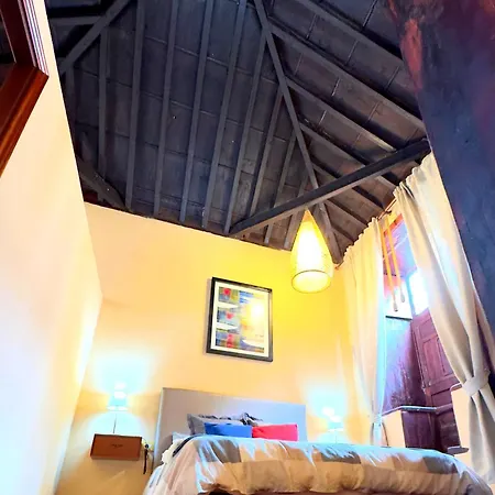 בית נופש Traditional Full House - Gara & Chico גרצ'יקו